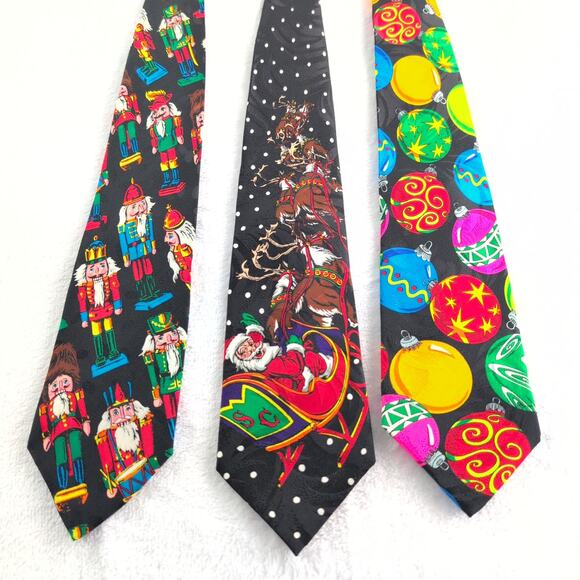 Vintage 90's Addiction Santa Christmas 100% Silk Ties (3)+ (1) Santa Suspenders - Picture 1 of 10